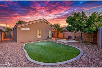 18042 N 113th Avenue, Surprise, AZ 85378 - Photo 3