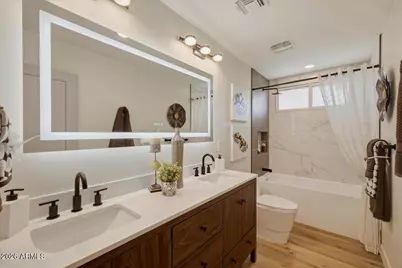 8649 E Starlight Way, Scottsdale, AZ 85250 - Photo 17