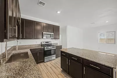 7119 N 127th Drive, Glendale, AZ 85307 - Photo 5