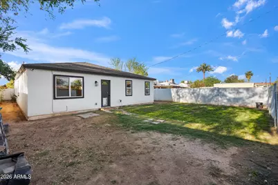 333 E Clarendon Avenue, Phoenix, AZ 85012 - Photo 37