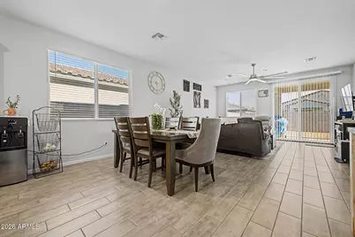 18261 W Poston Drive, Surprise, AZ 85387 - Photo 7