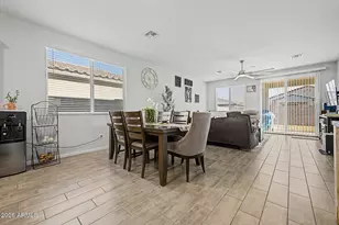 18261 W Poston Dr, Surprise, AZ 85387 - Photo 7