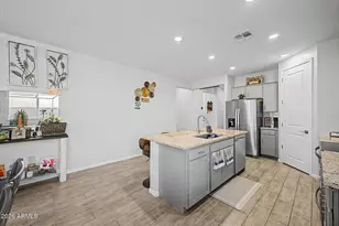 18261 W Poston Dr, Surprise, AZ 85387 - Photo 9