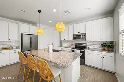 741 E Liberty Lane, Gilbert, AZ 85296 - Photo 9
