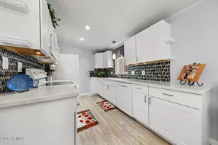 17200 W Bell Rd, Surprise, AZ 85374 - Photo 7
