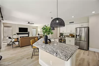 4718 E Via Montoya Drive, Phoenix, AZ 85050 - Photo 3