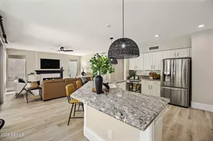 4718 E Via Montoya Dr, Phoenix, AZ 85050 - Photo 3