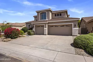 4718 E Via Montoya Dr, Phoenix, AZ 85050 - Photo 9