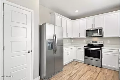 40537 W Helen Court, Maricopa, AZ 85138 - Photo 11