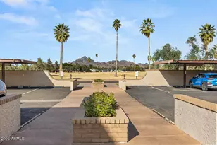 3033 E Devonshire Ave, Phoenix, AZ 85016 - Photo 7