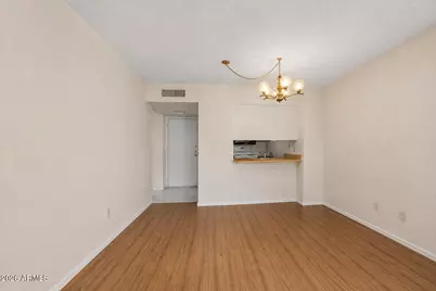 3033 E Devonshire Avenue #3015, Phoenix, AZ 85016 - Photo 1