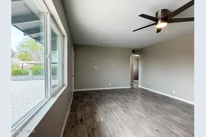 108 5th Avenue E, Buckeye, AZ 85326 - Photo 5