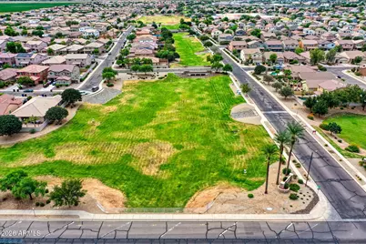 1152 W Desert Hollow Drive, San Tan Valley, AZ 85143 - Photo 41