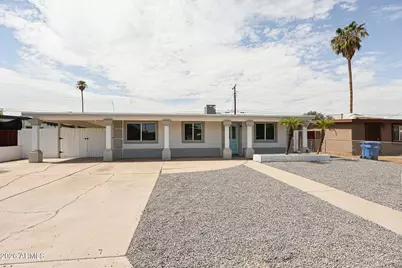 3951 W Monte Vista Road, Phoenix, AZ 85009 - Photo 1