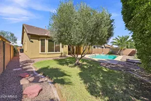 18019 W Westpark Blvd, Surprise, AZ 85388 - Photo 57
