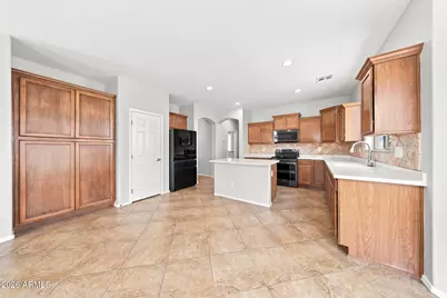 18019 W Westpark Boulevard, Surprise, AZ 85388 - Photo 21