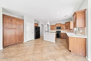 18019 W Westpark Blvd, Surprise, AZ 85388 - Photo 21