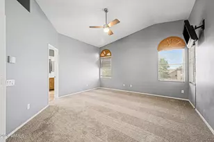 19424 N 33rd Pl, Phoenix, AZ 85050 - Photo 15