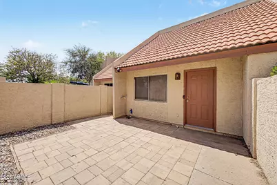 13833 N 41st Lane, Phoenix, AZ 85053 - Photo 5
