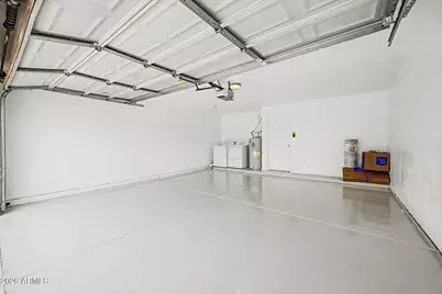 13833 N 41st Lane, Phoenix, AZ 85053 - Photo 25