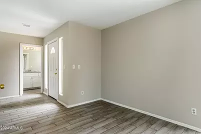 619 E Jensen Street #7, Mesa, AZ 85203 - Photo 5