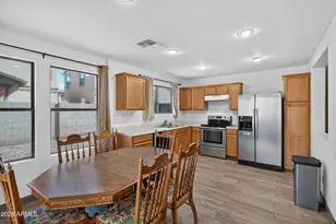 7950 W Willetta St, Phoenix, AZ 85043 - Photo 9