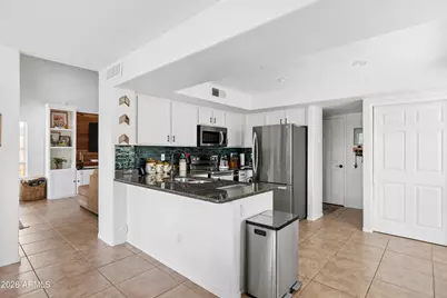 1306 E Helena Drive, Phoenix, AZ 85022 - Photo 11