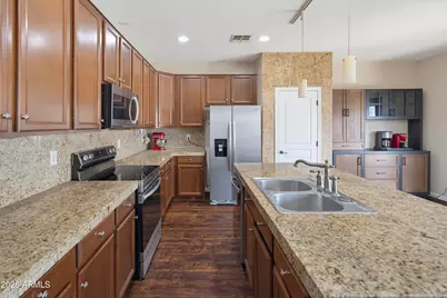8719 W Magnolia Street, Tolleson, AZ 85353 - Photo 7