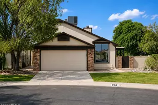 856 E Calle Del Norte Dr, Chandler, AZ 85225 - Photo 1