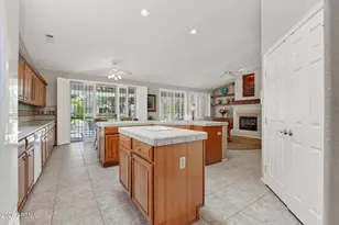 16309 W Mission Cove Ln, Surprise, AZ 85374 - Photo 21