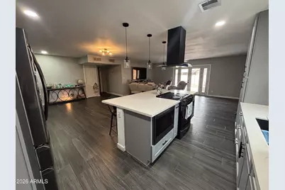 7205 W Cavalier Drive, Glendale, AZ 85303 - Photo 11