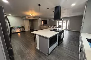 7205 W Cavalier Dr, Glendale, AZ 85303 - Photo 11