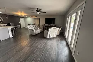 7205 W Cavalier Dr, Glendale, AZ 85303 - Photo 15