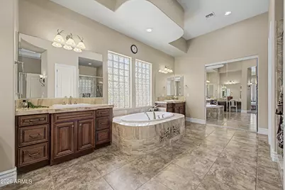 313 W Malibu Drive, Chandler, AZ 85248 - Photo 31