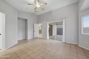 10756 W Elm Ln, Avondale, AZ 85323 - Photo 11