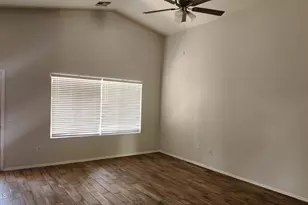 11229 W Chase Dr, Avondale, AZ 85323 - Photo 3