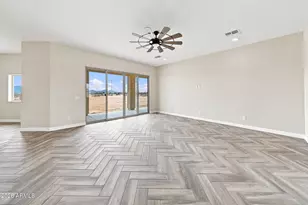 24079 W Morning Star Ln, Wittmann, AZ 85361 - Photo 9