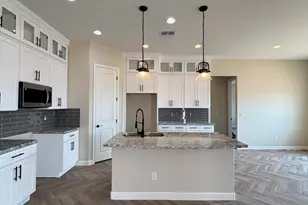 24079 N Morning Star Ln, Wittmann, AZ 85361 - Photo 3