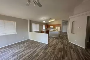 2425 S 159th Ln, Goodyear, AZ 85338 - Photo 5