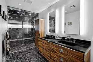 1912 E Rose Ln, Phoenix, AZ 85016 - Photo 23
