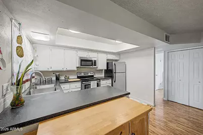 6534 N 43rd Avenue, Glendale, AZ 85301 - Photo 9