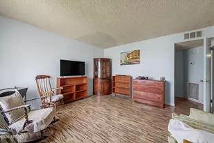 6534 N 43rd Ave, Glendale, AZ 85301 - Photo 3