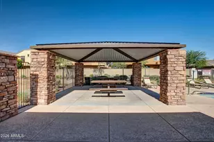 2725 E Mine Creek Rd, Phoenix, AZ 85024 - Photo 57
