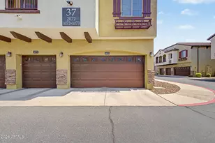 2725 E Mine Creek Rd, Phoenix, AZ 85024 - Photo 29