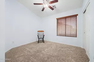 2725 E Mine Creek Rd, Phoenix, AZ 85024 - Photo 25