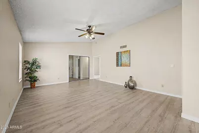 4545 N 67th Avenue #1086, Phoenix, AZ 85033 - Photo 7