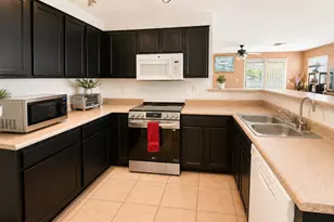 2430 S 159th Ln, Goodyear, AZ 85338 - Photo 5