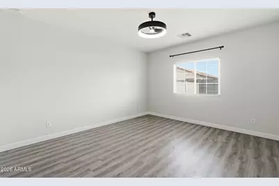 11204 W Mobile Lane, Tolleson, AZ 85353 - Photo 5