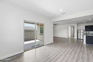 11204 W Mobile Ln, Tolleson, AZ 85353 - Photo 7