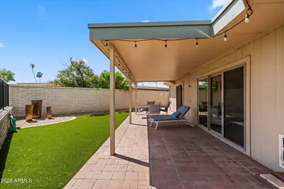 10633 W Pineaire Drive, Sun City, AZ 85351 - Photo 27